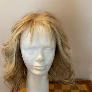 Rachel Welch Editors Pick Wig